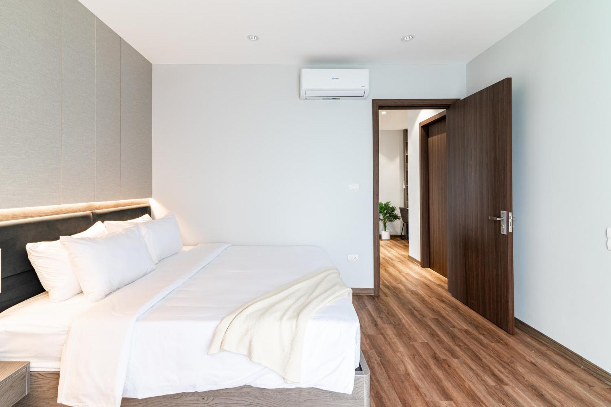 האנוי Luxe Paradise Suites Hotel To Ngoc Van מראה חיצוני תמונה