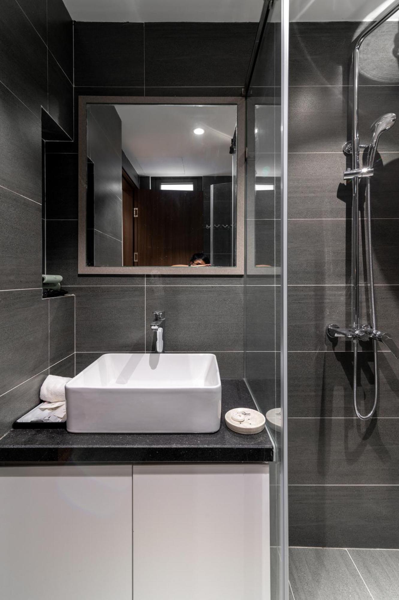 האנוי Luxe Paradise Suites Hotel To Ngoc Van מראה חיצוני תמונה