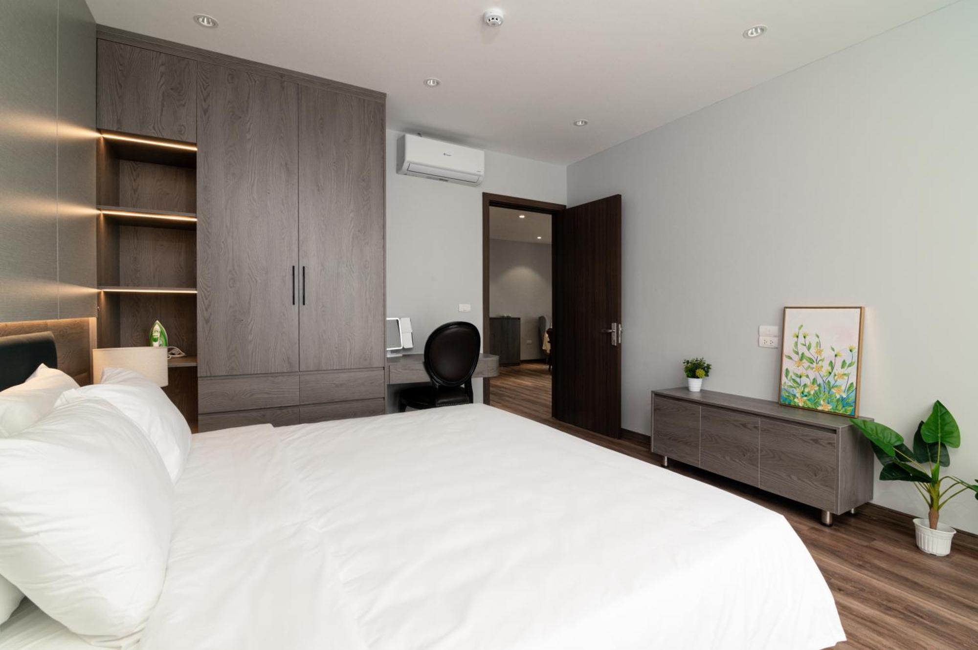 האנוי Luxe Paradise Suites Hotel To Ngoc Van מראה חיצוני תמונה