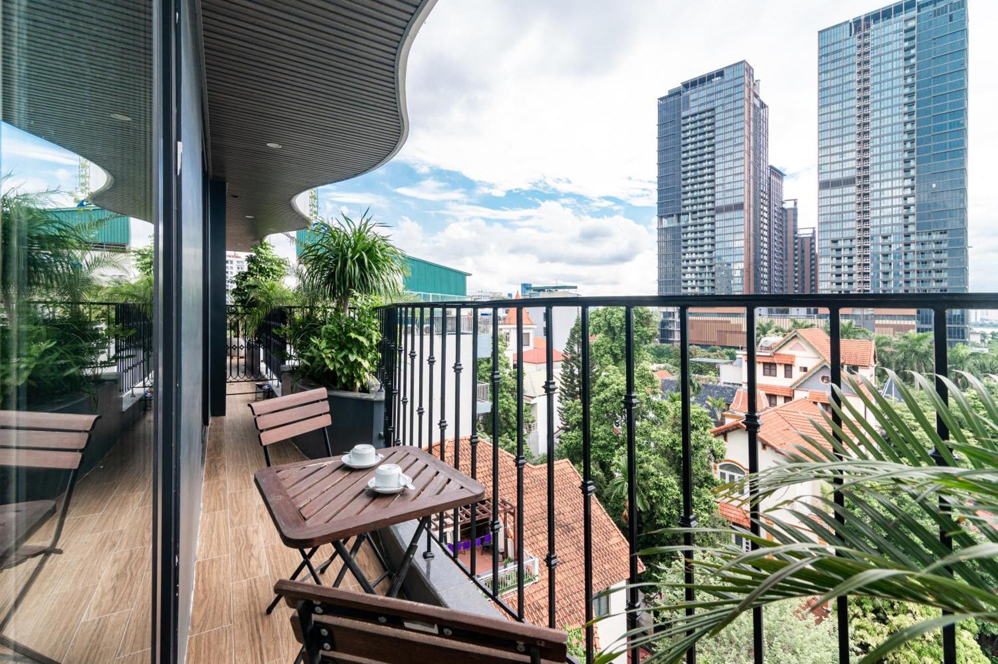 האנוי Luxe Paradise Suites Hotel To Ngoc Van מראה חיצוני תמונה